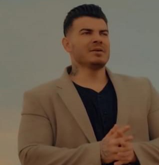 فرهاد فرهادی خاو خال